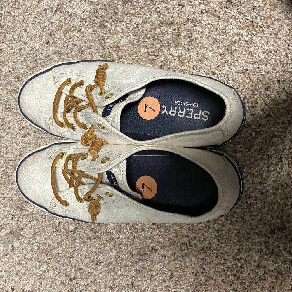 Sperry Topsider